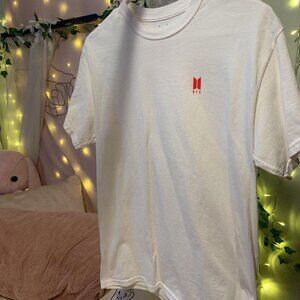 BTS Chicago Pop-up Shop T-Shirt !! 🌙✨